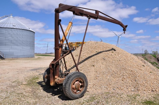 Shop built heavy duty 3-pt. boom lift