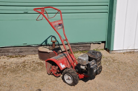 Troy-Bilt Bronco rear tine graden tiller