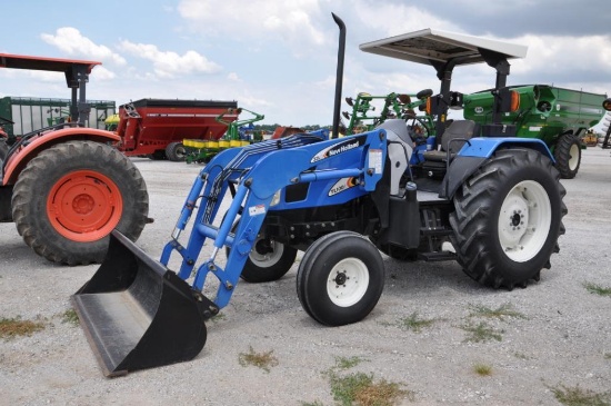 New Holland TL100A 2wd tractor w/loader