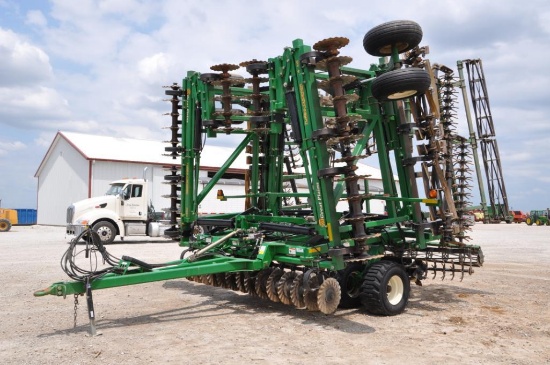 Great Plains 4000TC 40' Turbo Chopper