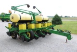 1997 John Deere 1760 12 row 30