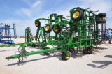 2013 John Deere 2210 45.5' field cultivator