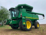 2005 John Deere 9760STS combine