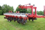 2009 White 8180 16 row 30