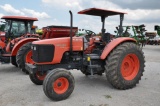 Kubota M105S 2wd tractor