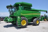 2014 John Deere S680 4wd combine