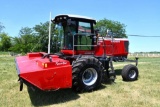 Massey Ferguson 9860 self-propelled mower conditioner