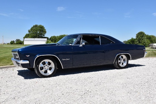 1966 Chevrolet Impala 2 door HT