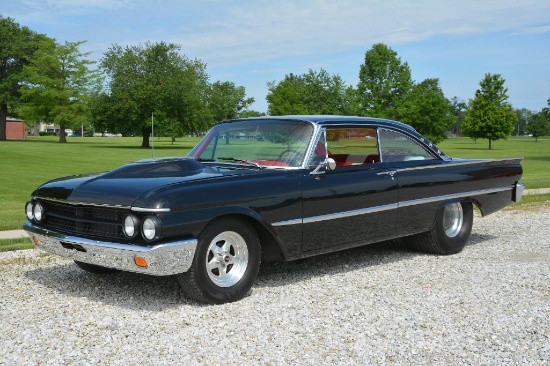 1961 Ford Starliner