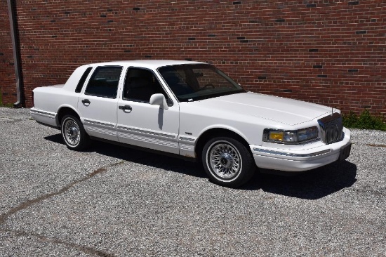 1996 Lincoln Town Car