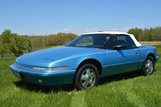 1990 Buick Reatta Convertible
