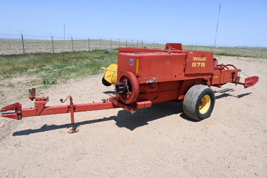 New Holland 575 small square baler