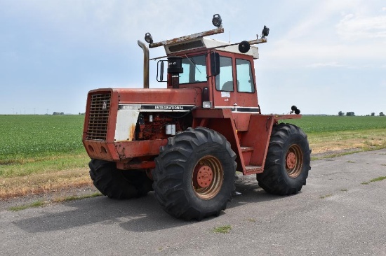 1977 International 4186 4wd tractor