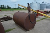 500 gal. fuel tank w/ Bennett electric product pump