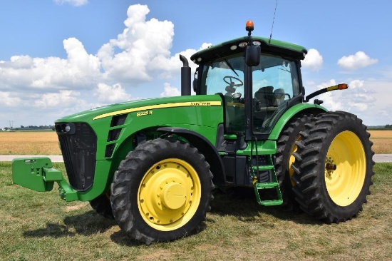 2010 John Deere 8225R MFWD tractor