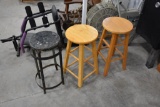 3 Bar stools