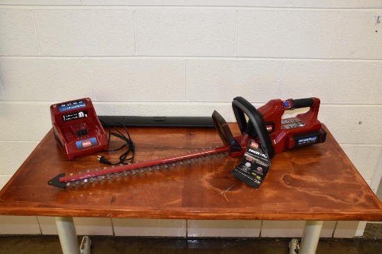 Toro PowerPlex 40V Lithium Hedge Trimmer