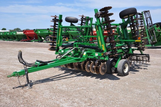 Great Plains 2400 Turbo Till 24' vertical tillage tool