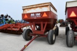 M&W Little Red Wagon gravity wagon