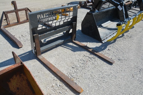 Berlon 48" pallet forks