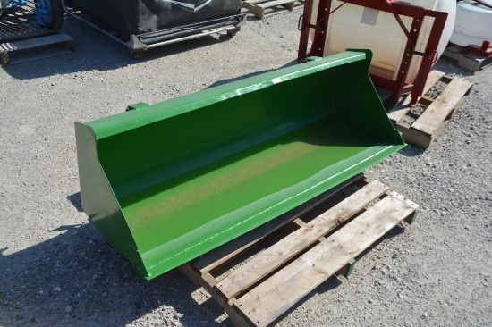 John Deere 60" material bucket