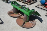 Spreader off JD combine