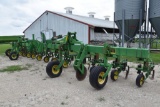 John Deere 845 12 row 30