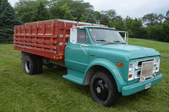 1971 Chevrolet C-50 grain truck