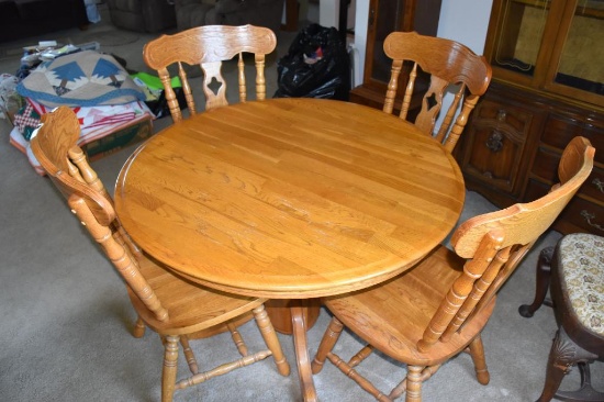 Round Modern Oak Table with 4 Chairs