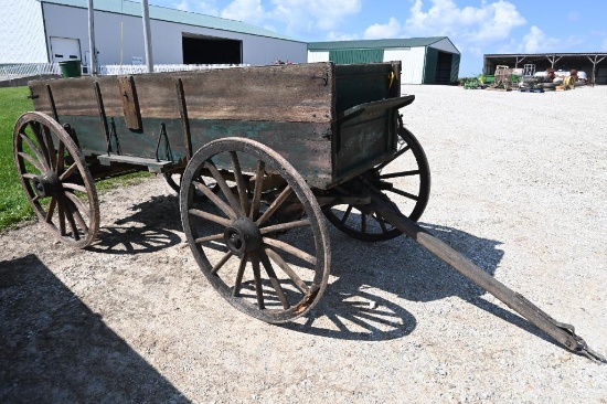 Wooden high-wheel wagon w/JD end-gate seeder