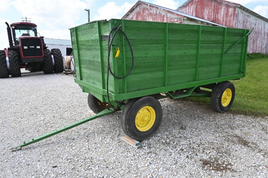 JD barge wagon w/hoist