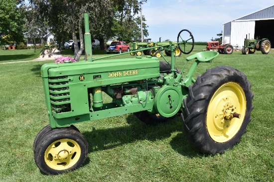 1939 John Deere H tractor