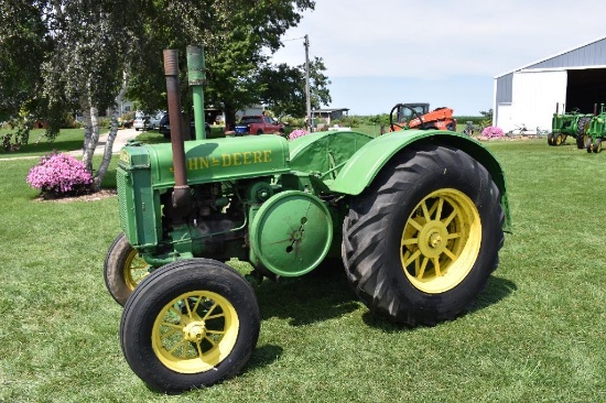 John Deere D tractor