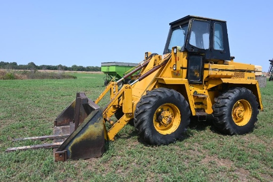 Owatonna 880 wheel loader