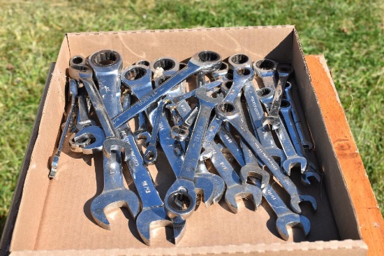 Titan Ratchet Wrench Set