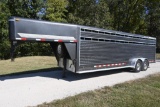 2006 Featherlite STL 24x7 livestock trailer