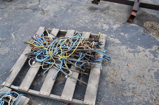 Quantity of 3' screw type anchors