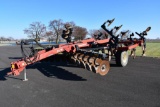 Case-IH 730C 7-shank disk ripper