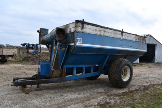 Kinze 800 grain cart