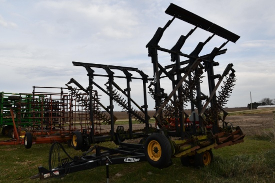 Precision Planting 3200 To The Max 30' pull-type harrow