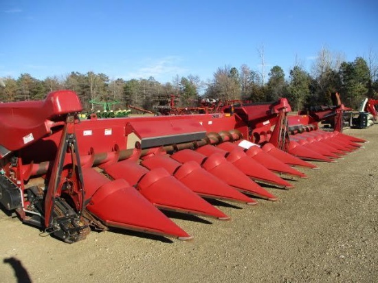 2011 Case-IH 2608 8 row 30" corn head