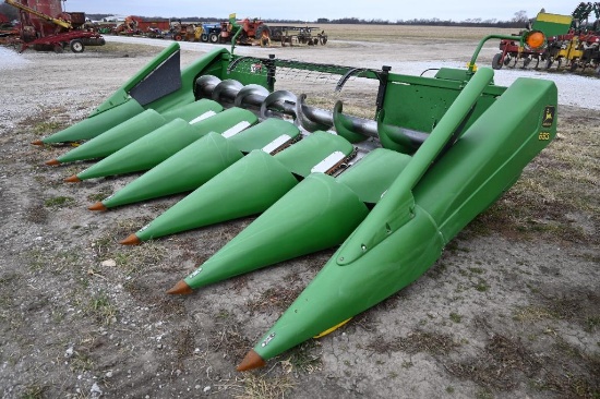 John Deere 693 6 row 30" corn head