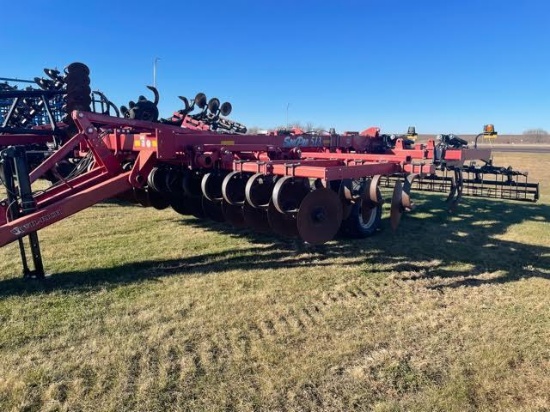 2011 Will-Rich soil pro 9 shank disk chisel