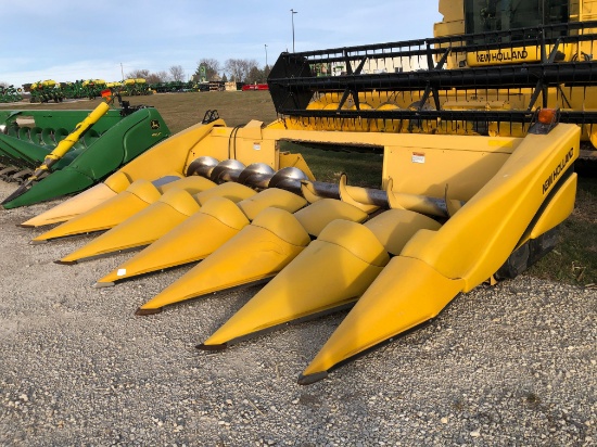 New Holland 996 6 row corn head