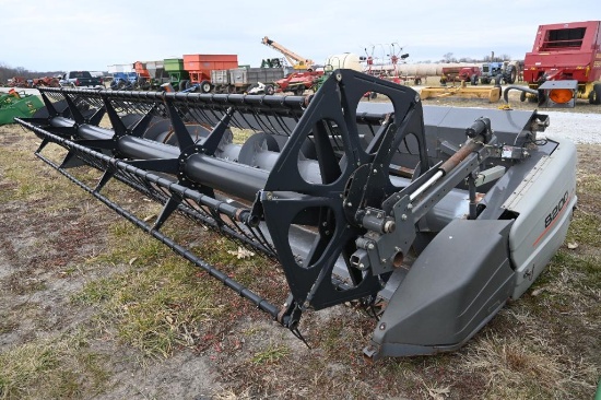 Gleaner 8200 20' grain platform