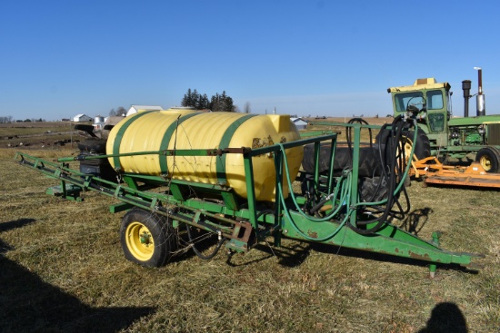 Best Way 500 gal. trail type sprayer w/ booms