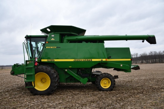 John Deere 9610 2wd combine