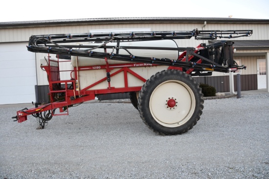 Farm King 1,200 gal pull-type sprayer