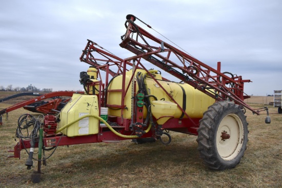 Hardi Navigator pull-type sprayer