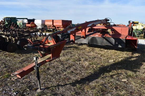 New Holland 1431 center pivot mower conditioner
